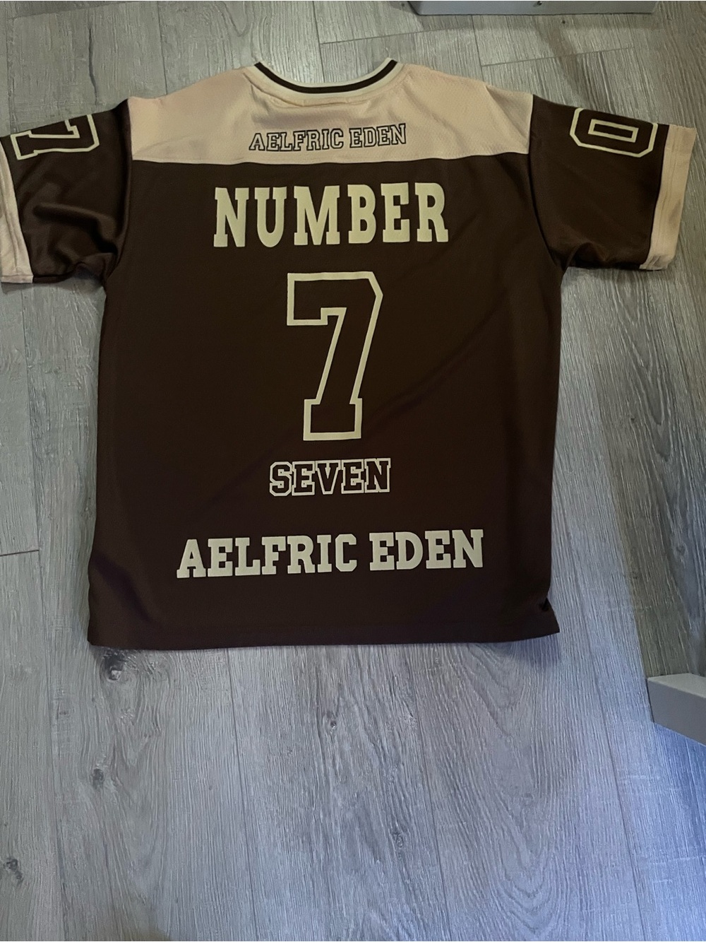 Aelfric Eden Brown and Cream 'Number 7' Graphic Jersey worn once size M